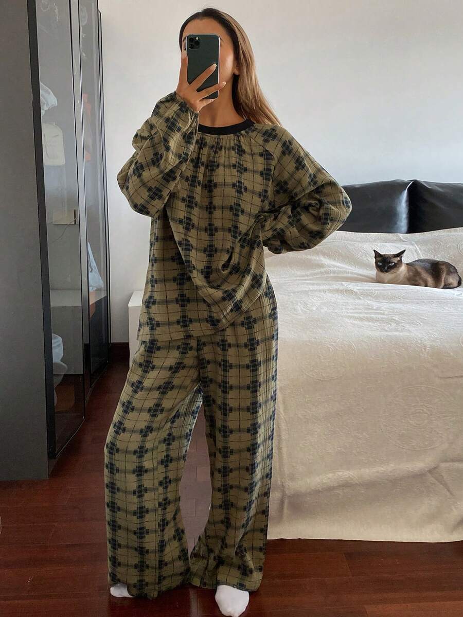 DAZY 女士格子宽松灯笼袖绉纱面料睡衣套装，秋冬款 - 軍綠色 - 查看 1