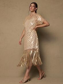 Freevana Plus Size Romantic Vintage Sequin Tassel Dress, Shiny Party Holiday New Year Dress - Champagne - View 1