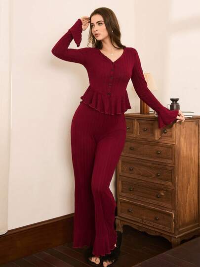 Moireta Elegante Mature Asymmetric Ruffle Patchwork Thickened Brushed Ribbed Button Neck Long Flare Sleeve Com Tafel Bordeaux Pajama Set view 3