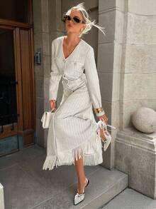 Siren Gaze Women's V-Neck Long Sleeve Single-Breasted Elegant Long Dress White Linen Dress White Modest Dress White Fringe Dress French Style Dress White Western Dress Winter Party Evening Dress - Apricot - View 1