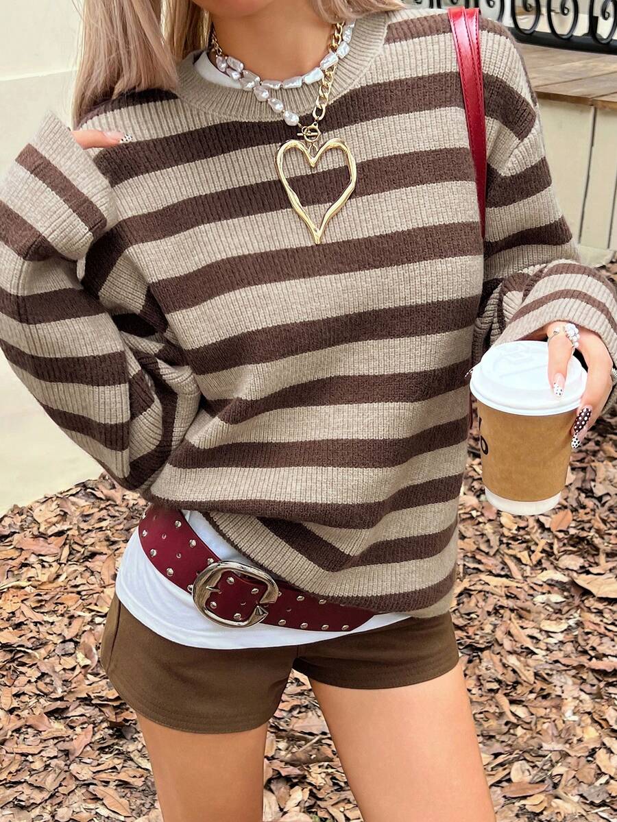 DAZY Suéter feminino casual de gola redonda com listras coloridas, ideal para outono/inverno. - Castanho - Ver 1