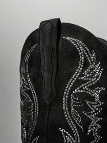 SHUZIA 女款華麗尖頭粗跟刺繡西部牛仔靴，聖誕節穿搭 - 黑色 - 查看 4