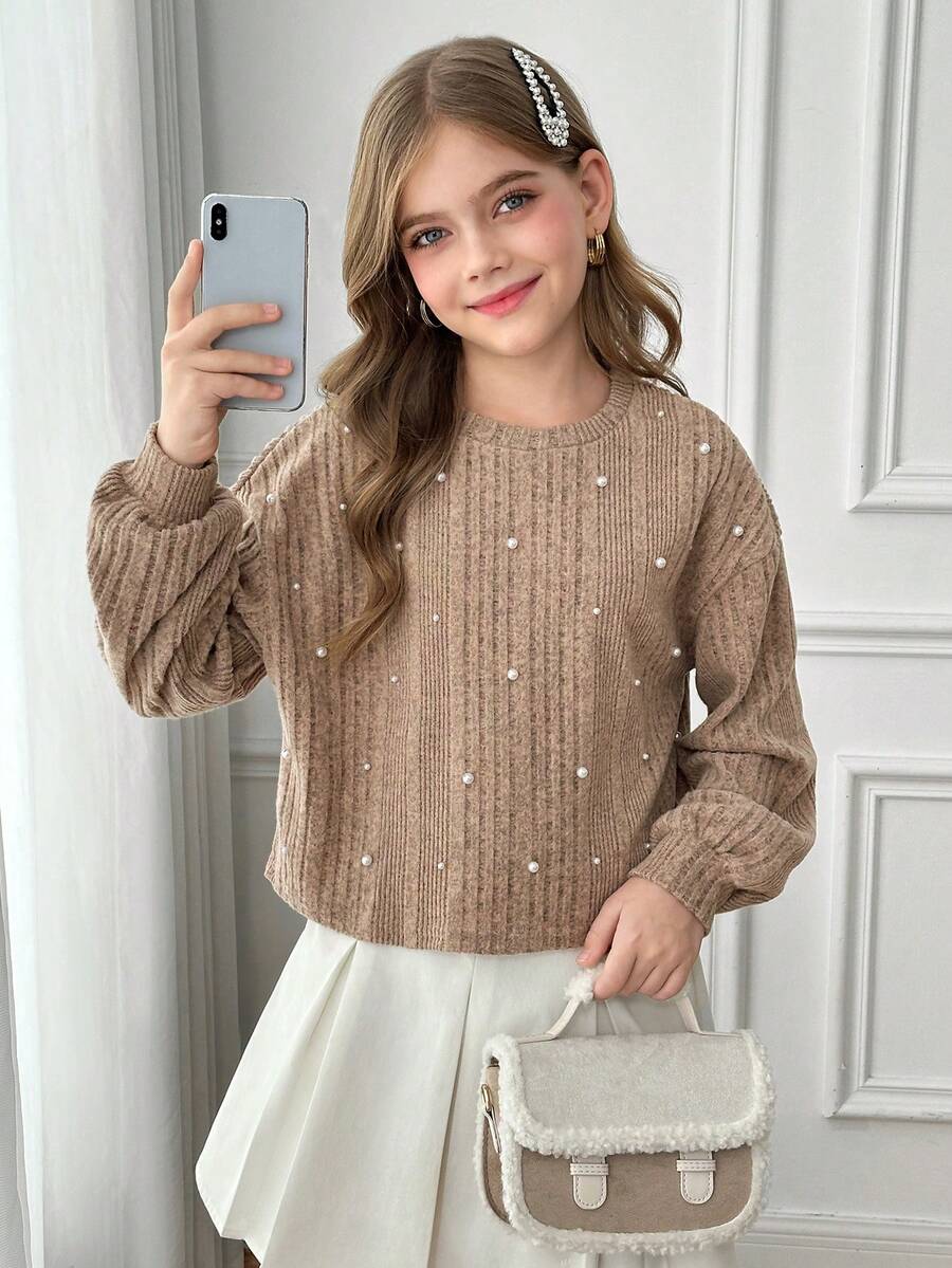 SHEIN 少女针织毛绒罗纹铆钉圆领宽松长袖T恤，休闲淑女风，适合秋冬季穿着 - 杏色 - 查看 1