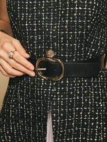 Poéselle Women's Plaid Pattern Sleeveless Button-Up Buckle Belted Vest And Pleated Skirt Suit Set, Office/Commute, Elegant Women's Set,Black Tweed Fabric With Gold Thread Accents, Super-Value Three-Piece Outfit,Luxurious And Elegant,Christmas Party,Luxury Evening Dresses,New Year Outfit ,Suitable For Daily Wear, Party,Going Out, Commuting,Fall/Winter