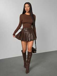 SHEIN PETITE 女士秋冬巧克力棕色纯色搭扣褶皱PU皮裙，皮革褶皱裙，伞裙，秋季女装，冬季女装，万圣节服装，商务休闲女装，复古风格女装 - 棕色 - 查看 5