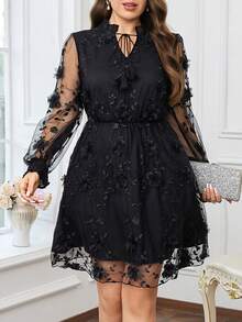 SHEIN Clasi 大码优雅派对3D立体花卉网纱连衣裙 - 黑色 - 查看 4