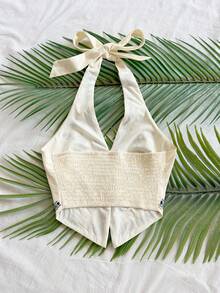 Soleia 杏色底黑色花卉刺绣露背吊带短款上衣，带蝴蝶结，适合音乐节穿着。 - 彩色 - 查看 2