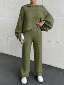 Lässiger 2-teiliger Koordinationsanzug aus Zopfstrick mit Kapuze und Zopfstrick-Sweathose