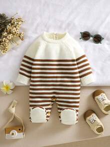 SHEIN 1pc Newborn Striped Crew Neck Long Sleeve Romper, Casual & Minimalist Design - Coffee Brown - View 3
