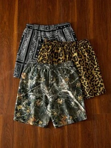 Manfinity VCAY Men's Woven Casual Loose Elastic Waist Straight Leg Shorts, Couple Things - Multicolor - View 2