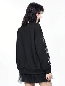 ROMWE Goth 哥特十字架和墓碑印花套头卫衣，暗黑恐怖氛围 - 黑色 - 查看 3