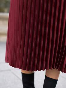 SHEIN Frenchy Jupe plissée élégante de couleur unie style A-line pour femmes, convient pour le trajet domicile-travail - Rouge foncé - Voir 6
