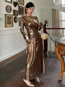 DAZY Women's Elegant Solid Color Glossy Pleated Mid-Length Dress, Autumn