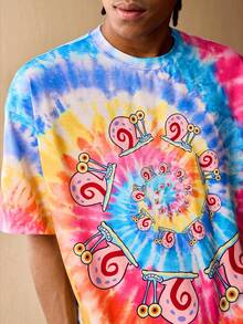 SpongeBob SquarePants | SHEIN 男士休闲螺旋扎染卡通蜗牛印花落肩T恤，夏季 - 彩色 - 查看 5