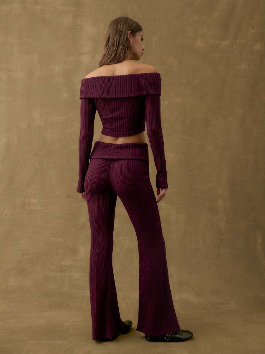 Nöista Burgundy Set Featuring An Off-Shoulder Top And Flared Pants For A Slim And Feminine Fit. Ideal For Autumn And Soft Winter Days, And Perfect For Pairing With Festive Accessories For Christmas Or New Year Events. This Elegant Outfit Offers A Refined Look Suitable For Parties, Dinners, And Special Seasonal Occasions. - Lilac Purple - View 1