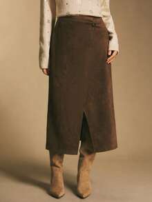 Poéselle 女士仿麂皮裹身中长裙，前开衩设计 – 棕色不对称纽扣细节裙，打造时尚秋冬造型。仿麂皮裹身中长裙，棕色中长裙，不对称设计，前开衩，秋冬裙装，舒适时尚，中性色调，适合女士日常休闲通勤、西部牛仔度假风。麂皮裹身纽扣开衩裙，棕色裙摆，新年女士冬季必备单品。 - 棕色 - 查看 7