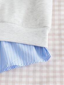 Genkimix Kids 1 件女童灰色 2 合 1 卡通印花卫衣，拼接设计，学院风条纹领上衣，适合旅行、上学、郊游 - 灰色 - 查看 7