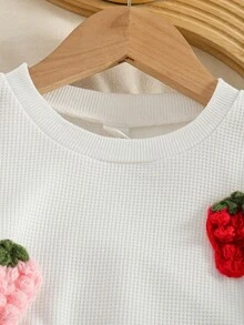 Genkimix Kids 女童两件套：草莓图案钩编圆领白色长袖上衣 + 红色休闲阔腿裤，时尚生日派对装扮，春秋季 - 紅色 - 查看 3