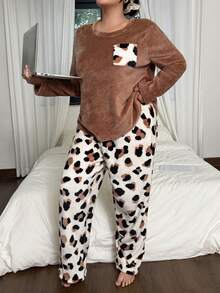 SHEIN Plus Size Women Leopard Print Long Sleeve Top & Pants Flannel Pajama Set , Fluffy Cozy Winter Clothes - Multicolor - View 6