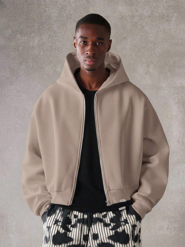 Kurzer Kapuzenpullover mit Reißverschluss und geripptem Saum