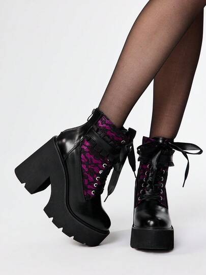 Grunge Punk Stivaletti alla caviglia con tacco largo in pizzo rosso vintage, stivaletti alla caviglia con piattaforma nera ricamata, stile gotico/punk con suole spesse