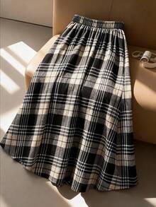 GlowEve CURVE Plus Size Elegant Wool Plaid A-Line Skirt With Side Pockets