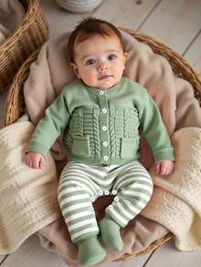 Souflis Souflis 2pcs Baby Boys Casual Stylish Cute Green Patterned Cardigan Sweater And Striped Bib Pants Set, Suitable For Travel, Vacation, Home, Daycare, Autumn/Winter, Christmas, Back To School, Party, Versatile Baby Boy Knitted Set Green Baby Clothes Green Outfits For Baby Boy Newborn Light Green Outfit Unisex Green Full Sleeve Shirt Set For Baby Boy Winter Christmas Halloween Toddler Cardigan Sweater Autumn Fall Jumpers Sweaters Tops Dress Dresses Christmas Jumper Cozy Pixies Prepcrw Christmas Outfit Halloween  New Born Toddler  Fall Winter Dress Halloween  Romper Stuff Halloween Jumper Jumper Cardigans Shirts White Cardigan Clean Downtown Off The Shoulder Sweater Outfit Sets Pink Sweater Jacket Cute Fall Outfits Outfits Top Maija Christmas Dress  Toddler Fall Dark Purple Skirt Christmas Sweater  Fall Sweaters Unisex White Sweater Vest Skirt Sets