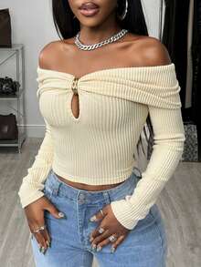 BamGleam Women's Fashionable Sexy Solid Color Hollow Off Shoulder T-Shirt - Apricot - View 3