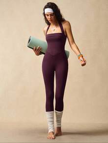 VARSIVA 纯色露背吊带无袖修身休闲健身连体裤 - 酒紅色 - 查看 5