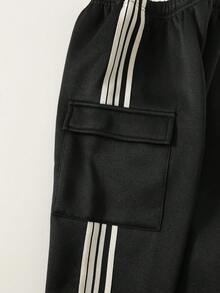 Kleine Jungen Lässig Loose einfarbige schwarze Jogginghose mit Kordelzug Taille und Taschen, vielseitig einsetzbar für Schule, Zuhause, Alltag, Sport, Geburtstagsfeiern, Ausflüge - Basic & minimalistisch - Schwarz - Übersicht 6