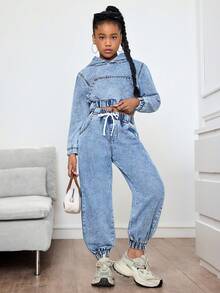 SHEIN 2pcs/Set Tween Girls Y2k Vintage Fashion Casual Pocket Loose Hoodie  Blue Denim Sweatshirt And Drawstring Waist Jogger Pants Set Fall WInter,Versatile And Casual For Girls Fall/Winter Dailywear Outfits,Girls Christmas Outfits,Girls New Year Clothes,Thanksgiving Outfit For Girls,Girls Winter Jeans,Teen Denim Clothes,Winter Clothes, Teen Street Jacket,Teen Jean Pants,Jogger Jean,Bellbottoms Jeans,Women Boot Cut Jeans, Wash Jeans - Dark Wash - View 4