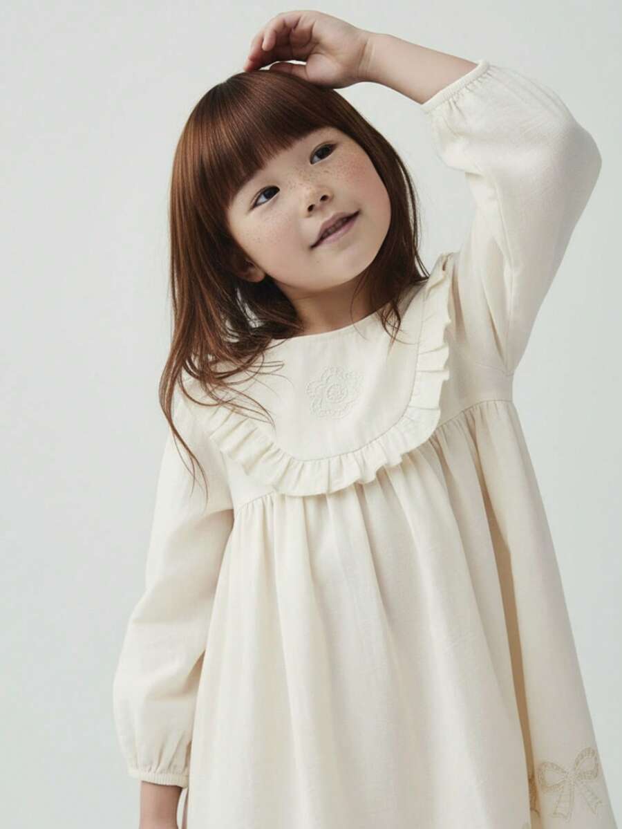 Maija Kids Maija Kids Váy dài tay bèo nhún họa tiết hoa cho bé gái - Màu be - Xem 1