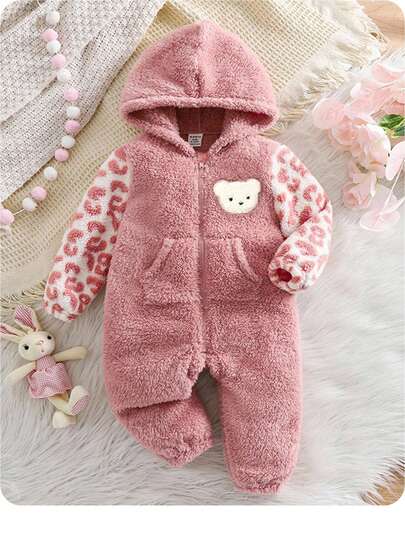 Bộ đồ liền thân có mũ trùm đầu in họa tiết da báo dễ thương cho bé gái sơ sinh, thời trang thu/đông
