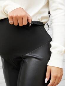 MaterniWear Maternity Solid Color Adjustable Waist PU Leather Leggings - Black - View 3