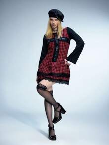 Sugerpunk New Stylish Versatile Burgundy Party/Office/Runway Thick Heel Waterproof Platform High Heels For Women, Suitable For All Seasons - Black - View 2