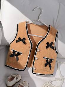 SHEIN Elegante, zarte und süße Schleifendekoration für Kleine Mädchen, Kunstperlenknöpfe, kuschelige Fleeceweste