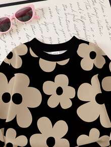 SHEIN Playful Pals 一套女童印花圆领卫衣上衣和印花运动裤套装，秋冬女童休闲印花套头卫衣和裤子两件套 - 彩色 - 查看 4