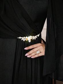 Modelyn Plus Size Women Crew Neck Flare Sleeve Patchwork Pleated Hem Elegant Dress