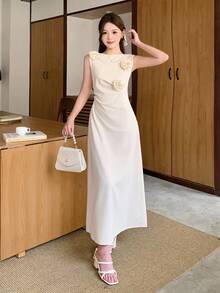 SHEIN Elegant Khaki Sleeveless Ruched Snug Fit Slit Dress, Sophisticated Party Wear, Floral Embellished, Suitable For Weddings And Occasions - Khaki - View 5