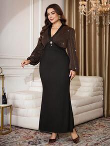 Modelyn Vestido elegante plus size feminino com blocos de cores, decote em V profundo, mangas bufantes e barra sereia. - Preto - Ver 3
