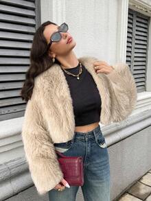 Firerie 女士时尚优雅简约酒红色仿皮草短外套，秋冬新款 - 卡其色 - 查看 6