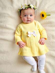 Newborn Baby Stylish Cute 3D Bow Back Button Long Sleeve Knitted Sweater Dress, Soft & Comfortable, Suitable For Spring/Autumn, Daily, Outing, Travel, Vacation, Home, Daycare, Kids Play Baby Girl Clothes Baby Knitwear Knit Baby Dress Infant Yellow Dress Yellow Baby Dress Baby Girl Clothes Spring Fall Yellow Baby Girl Clothes Lemon Shirt For Baby Girl Baby Winter Dress - Yellow - View 1