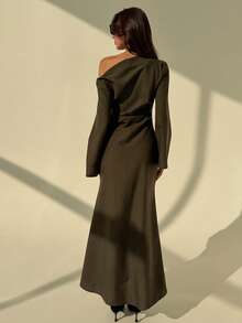 Aloruh Autumn Minimalist Commuter Oblique Shoulder Flare Sleeve Pleated Dress For Women - Olive Green - View 3