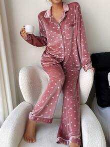 SHEIN Women's Turndown Collar Cardigan, Heart Jacquard Velvet Pajama Set With Long Sleeve And Long Pants Heart Print Pajamas Pink Pajama Set Soft Pajama Set, Fall & Winter Clothes Velvet Pajamas Soft Pajamas Pajama Set Heart Print Pajama Set Two Piece - Dusty Pink - View 2