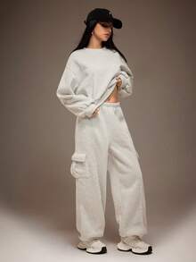Sparklyn 2-Piece Set Teen Girl Solid Color Round Neck Drop Shoulder Long Sleeve Sweatshirt And Cargo Pants Casual Suit Light Gray Variegated Texture Round Neck Waistband Loose Lantern Sleeves Medium Thick Looped Fabric Workwear Style Drawstring Sweatpants Set Suitable For Commuting Out Of The Street/Coffee Exploration/Casual In Spring And Autumn Slouchy Style Items - Grey - View 6