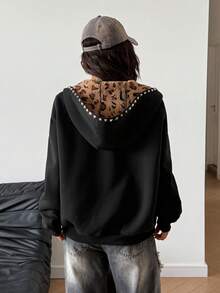StreetHx Áo nỉ nỉ họa tiết da báo đinh tán phong cách Street Subculture dành cho nữ - màu đen - Xem 2