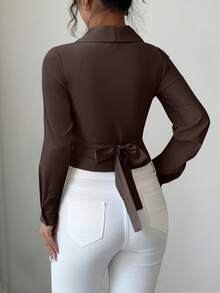 Elenzga Blusa ajustada con decoración metálica de unicolor, adecuada para ir al trabajo - Café integral - Ver 2