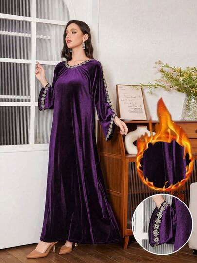 Al Najma 藏蓝色丝绒刺绣优雅长袖连衣裙，适合正式场合，秋冬季穿着。