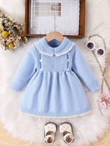 SHEIN Vintaside Kids 女婴可爱彼得潘领针织连衣裙，柔软舒适，长袖设计，饰有装饰纽扣，适合春、秋、冬季外出穿着。 - 淺藍色 - 查看 3