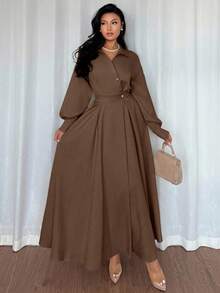 Rafferiza Damklänning med nedfällbar krage, sänkta axlar, långärmad midja och rynkad A-linjeform, lämplig för utflykter, semestrar, högtider och resor. - Kaffe - Visa 5